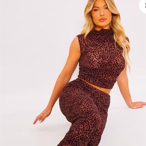 PRETTYLITTLETHING Chocolate Sheer Devore Sleeveless Ruched Side TOP